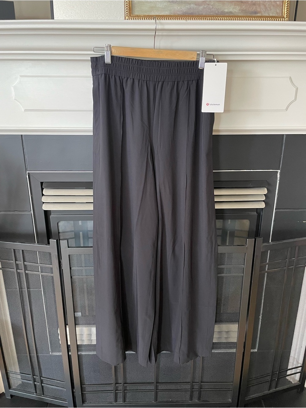lululemon athletica Womens Breezily MR Pant *short*  Wide-Leg NWT black